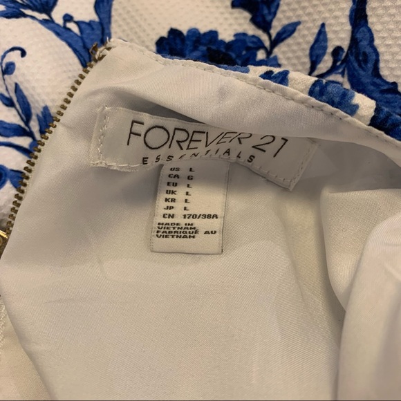 Forever 21 White and Blue Floral Dress - Picture 6 of 6